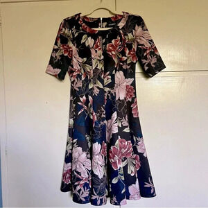 Roz & Ali Navy Blue Pink Floral‎ Dress Size 6